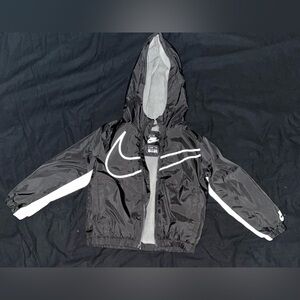 Toddler boy Nike Jacket size 2t in good condition
